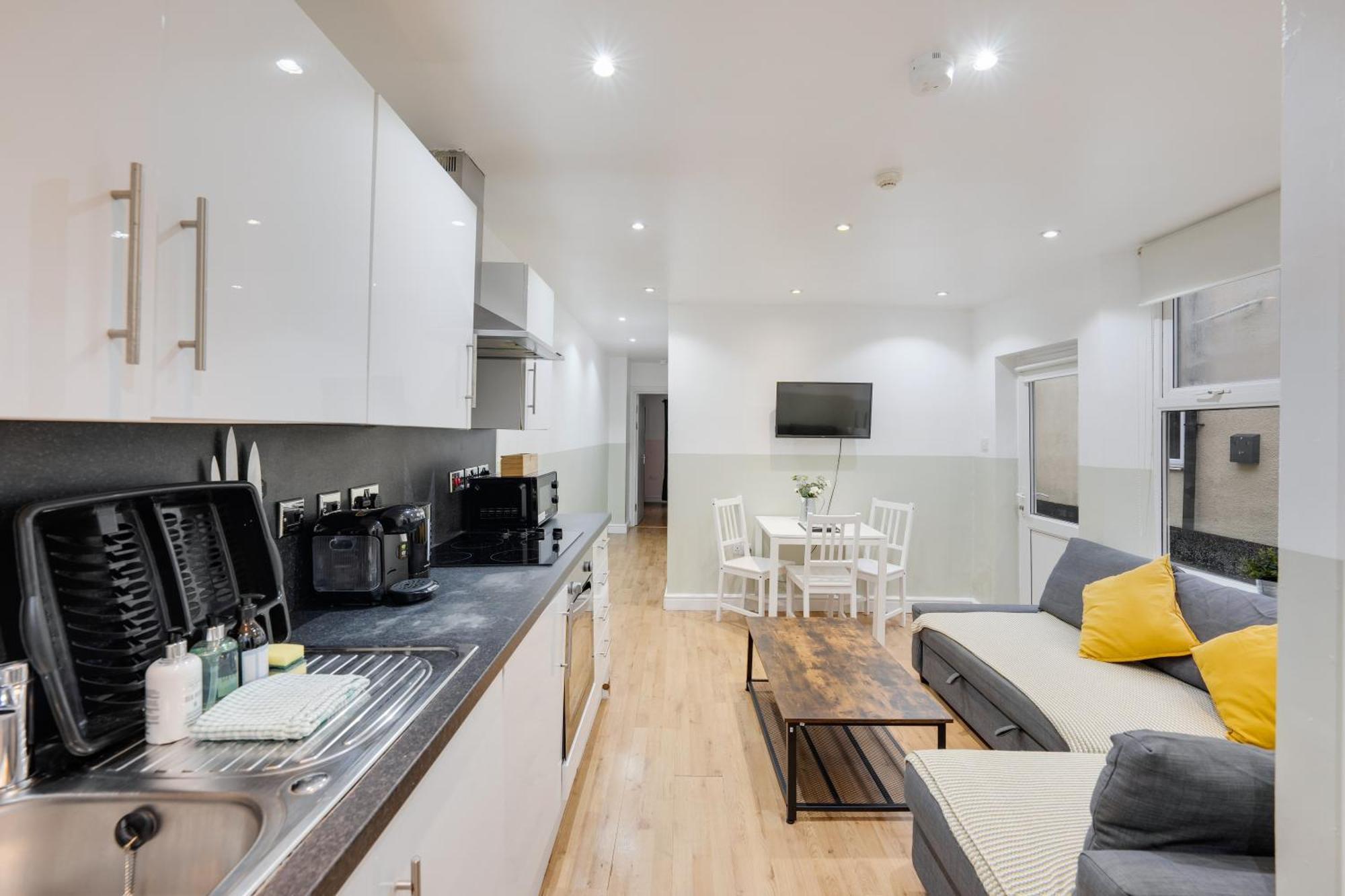 2 Bedroom Apartment For Up To 6 Nr Centre Кардифф Экстерьер фото